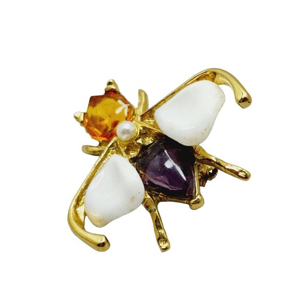 Vintage Unusual Milk Glass Heart Shaped Stoned Bug Fly Brooch (A1011) - Picture 2 of 6